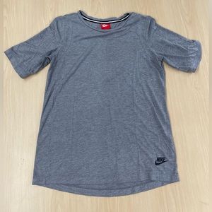 Nike Women's Short-Sleeve Training T-Shirt Top